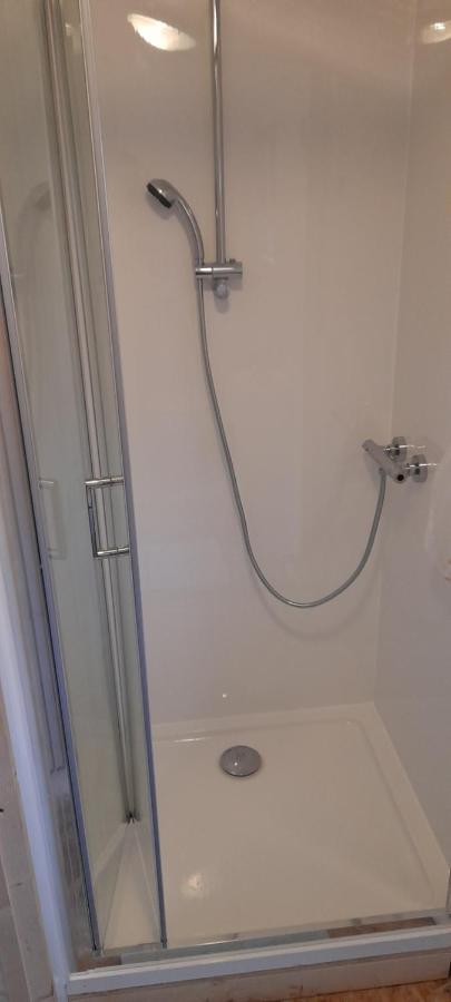 ويتني Private Suite In Oxfordshire, A40 المظهر الخارجي الصورة